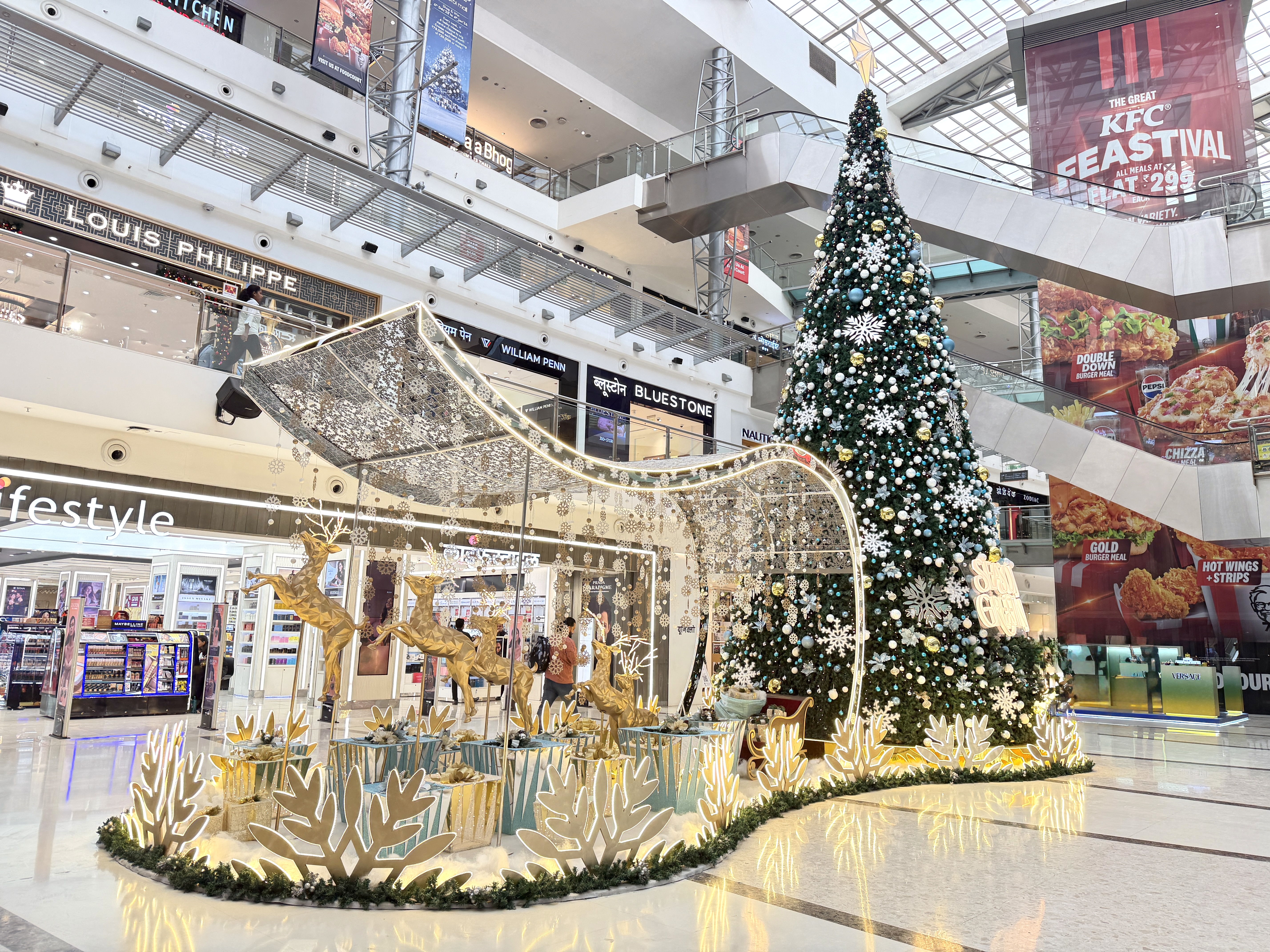 Christmas At Oberoi Mall